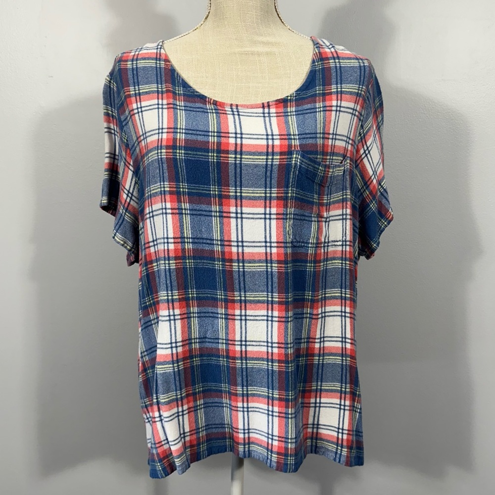 Red blue plaid short sleeve light weight tee size 3X